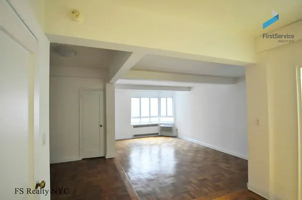 Rented by FirstService Realty (legacy) | media 25