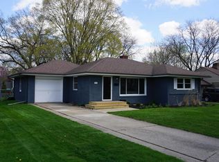 731 Roland Ave, Rockford, IL 61107