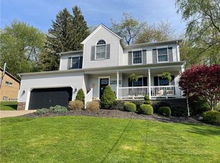 5625 Aiken Rd, Mc Kees Rocks, PA 15136