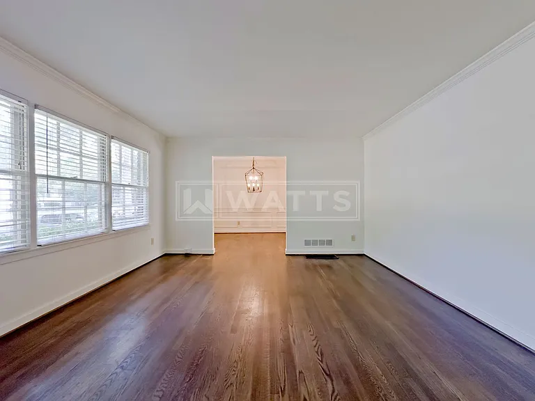 4452 Mountaindale Rd — Photo 3