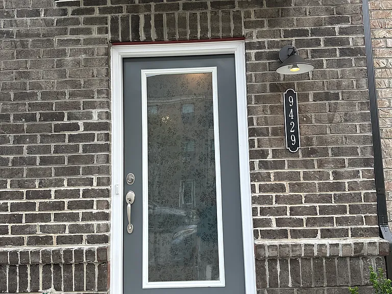 9429 Alquist St — Photo 33