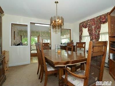 5th image of 151 Iris Ave