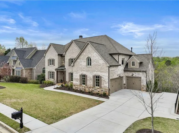 3170 Glastonbury Ln, Suwanee, GA 30024