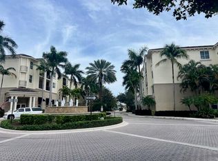 4 Renaissance Way APT 212, Boynton Beach, FL 33426