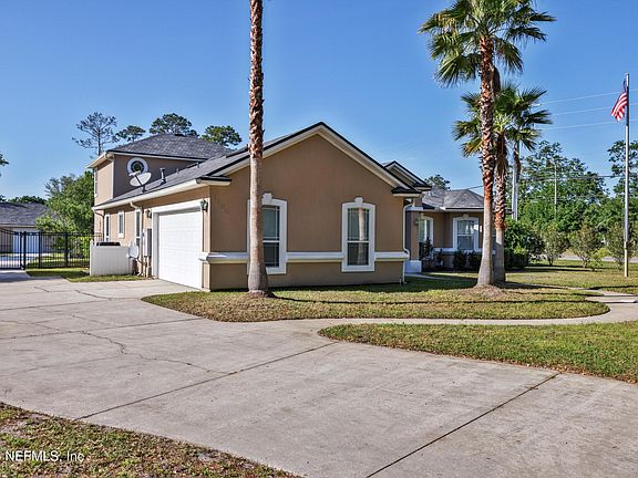 5th image of 1700 SOUTHCREEK Drive