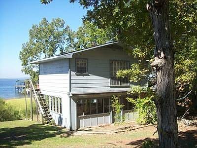 1st image of 644 Glen Oaks Dr