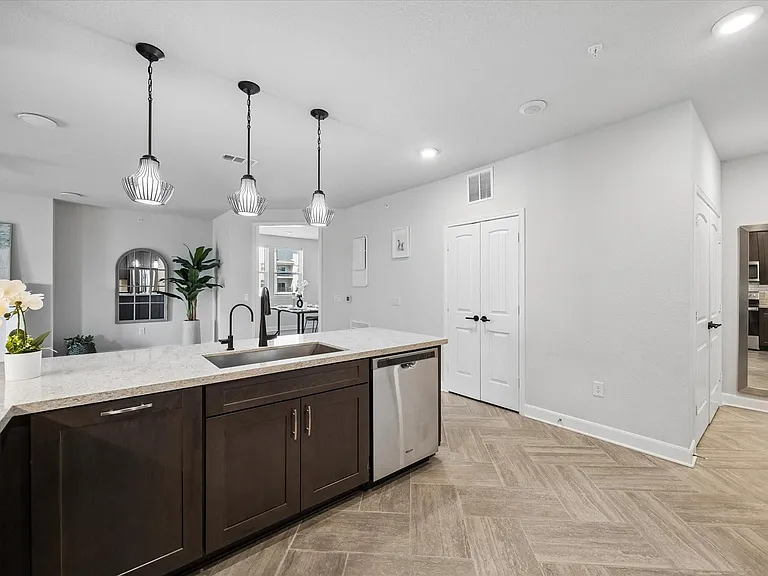 6804 Westview Dr #2307 — Photo 10