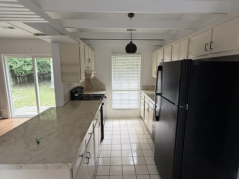 6533 Deermont Ct — Photo 4