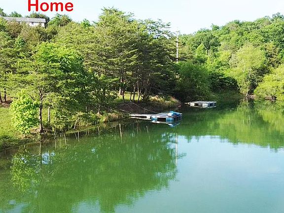 2nd image of 102 Lake Breeze Dr