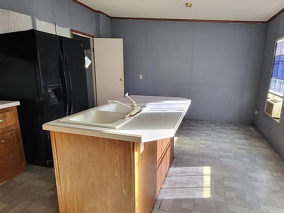 4th image of 64 Spencewood Ln