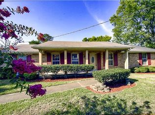 3028 Anderson Rd, Nashville, TN 37217