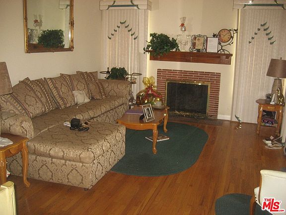 4th image of 9814 Crenshaw Blvd