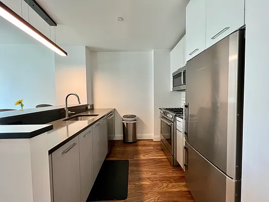 Rented by Compass | media 8