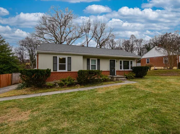 4846 Showalter Rd NW, Roanoke, VA 24017