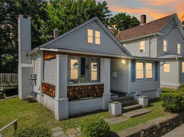 542 Lenox St, Stroudsburg, PA 18360