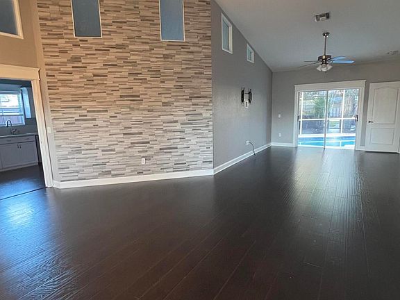 3rd image of 6314 Indian Wells Boulevard