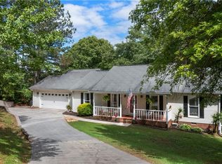 37 Ramblewood Dr SE, Silver Creek, GA 30173