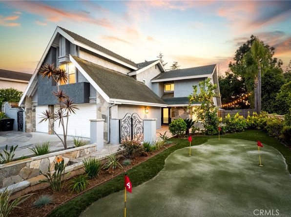 25501 Sarita Dr, Laguna Hills, CA 92653