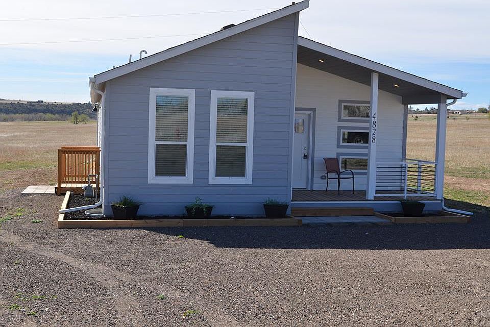 1st image of 4828 Hicklin Dr