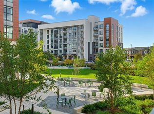 470 Gordon Krantz Ave #204, Milton, ON L9E1W1