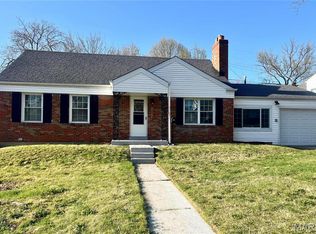 7059 Foxcroft Dr, Saint Louis, MO