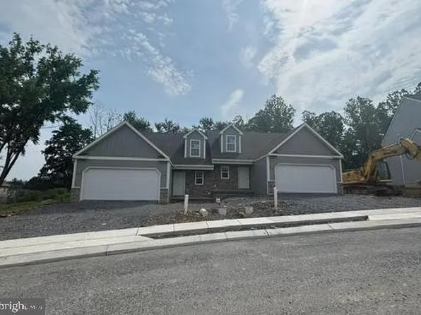 13 Castle Dr Lot 2, Robesonia, PA 19551