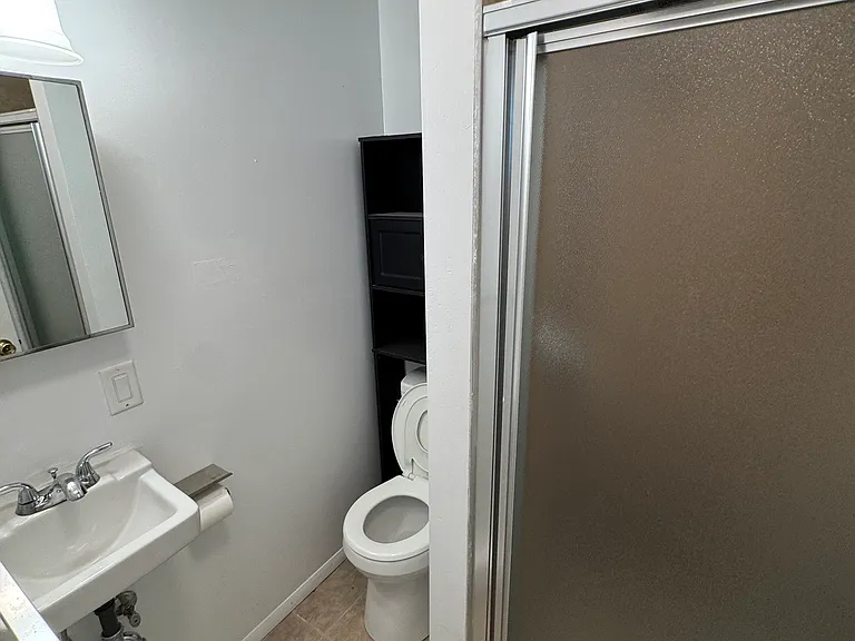 2228 Strahle St #2 — Photo 11