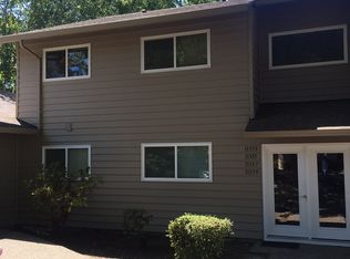 11353 SW Springwood Dr, Tigard, OR 97223