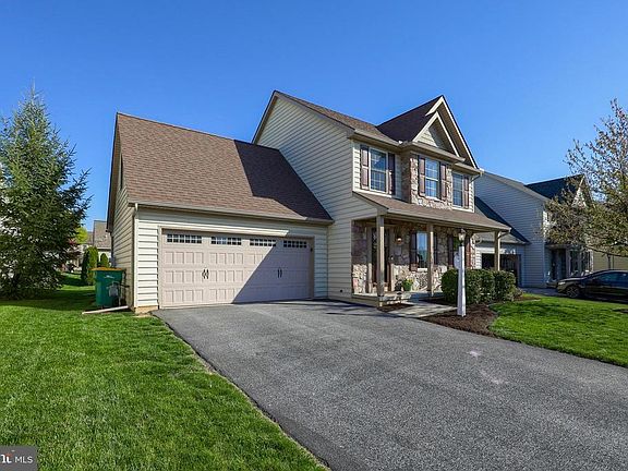 2nd image of 1331 Willow Creek Dr