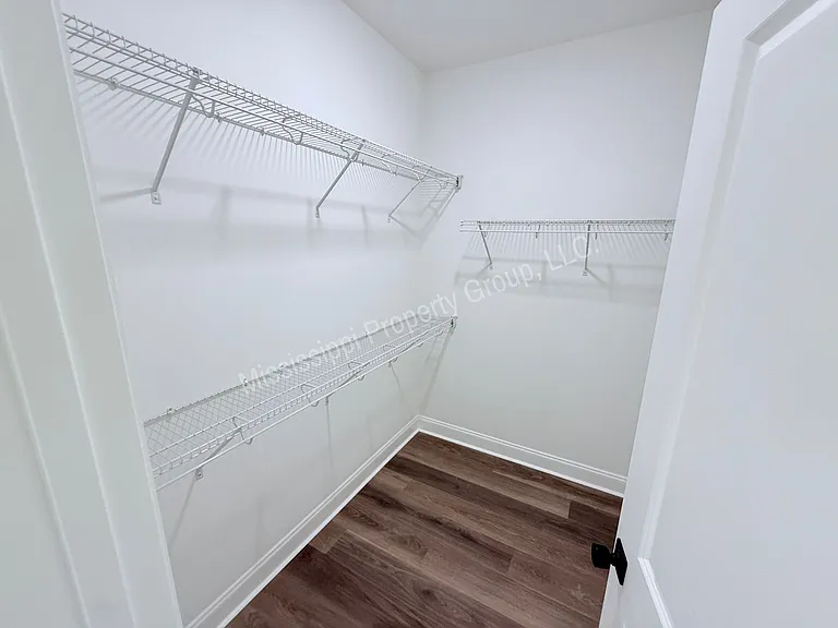 3530 Fenwick Way — Photo 27