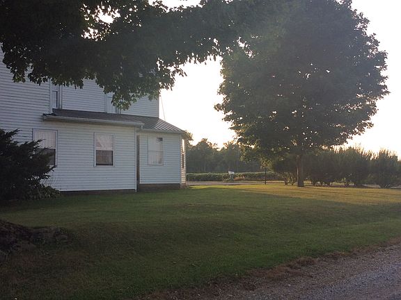 4th image of 6818 Township Road 91