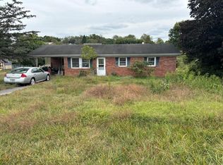7183 W Lee Hwy, Rural Retreat, VA 24368
