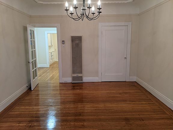 2nd image of 276 3rd Ave #8
