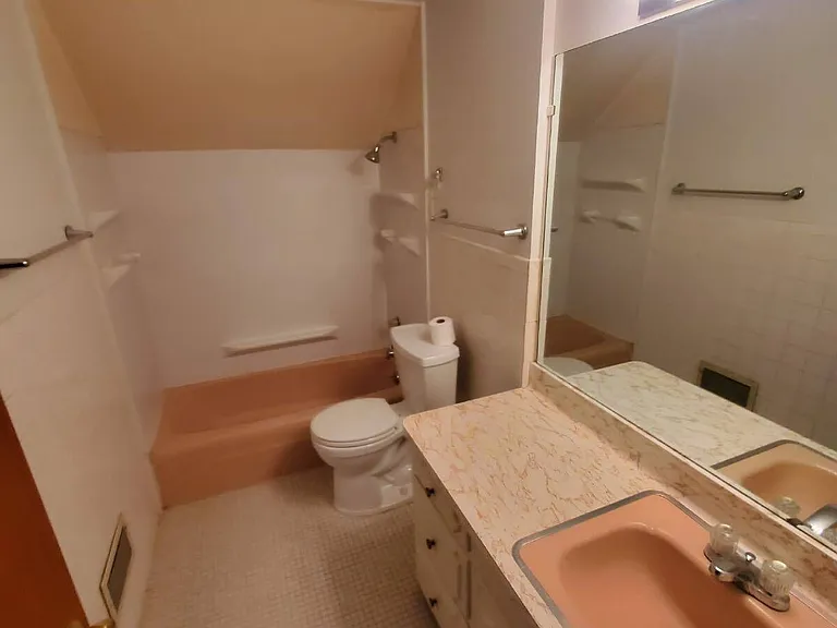 2841 Santa Fe Trl #B — Photo 5