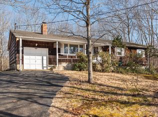 106 Stoney Hill Rd, Sag Harbor, NY 11963