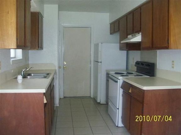 2nd image of 614 Whippoorwill Dr