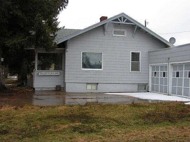 2nd image of 908 5th Ave S