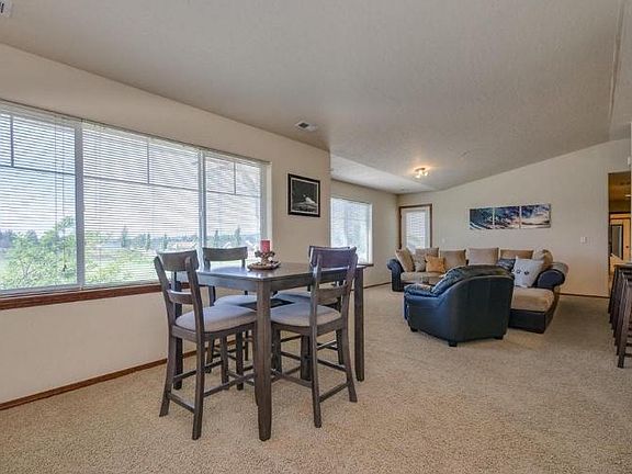 4th image of 755 W Icefall Dr #201