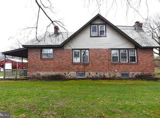 280 Summer Valley Rd, Orwigsburg, PA 17961