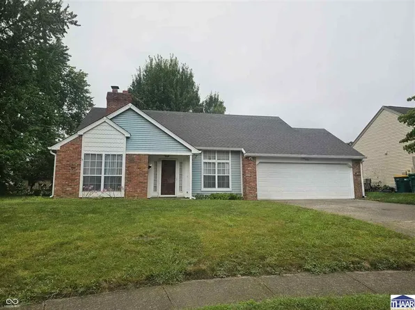 946 Jonathan Dr, Plainfield, IN 46168