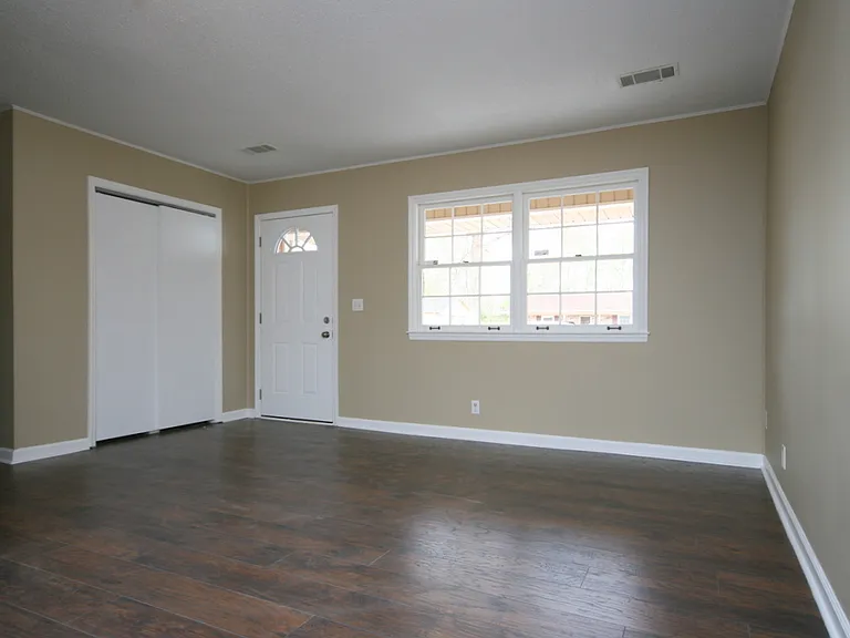 4015 Apollo Dr SW — Photo 3