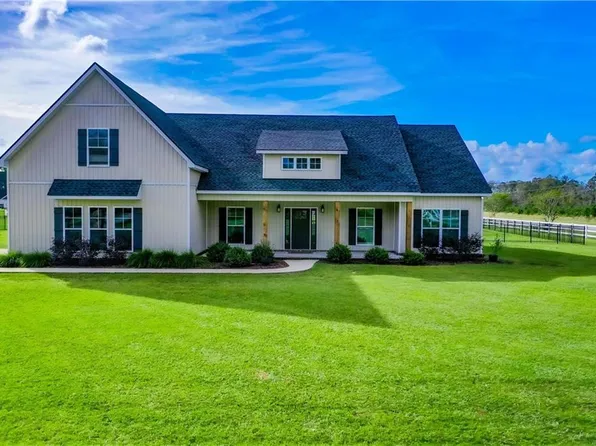 1514 Plantation Cir, Blackshear, GA 31516