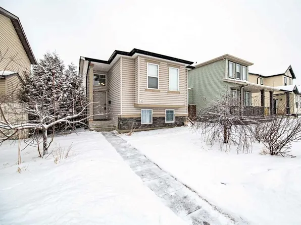 42 S Johns St, Red Deer, AB T4P 4C8