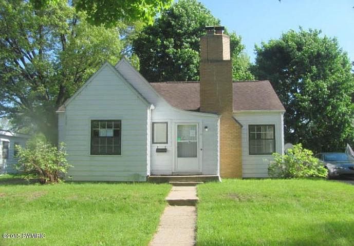 1st image of 33 Coolidge Ave W