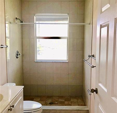 5th image of 9011 NW 38th Dr APT 2
