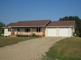 25076 Oakland Beach Ln, Detroit Lakes, MN 56501