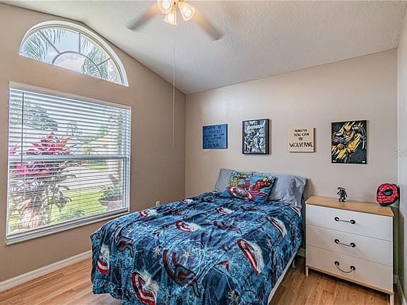 4th image of 2213 Blackwood Dr