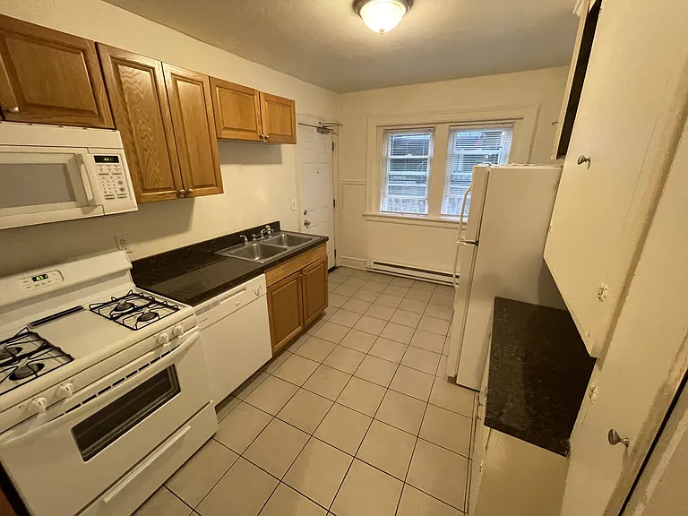 41 Prospect Ter — Photo 2