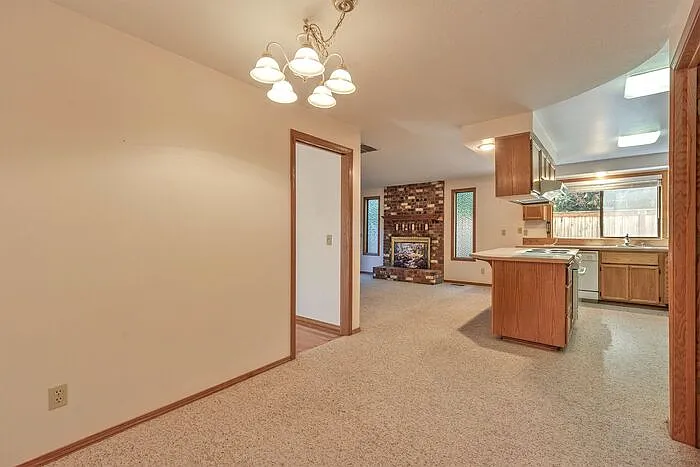 6540 SW 204th Pl — Photo 7