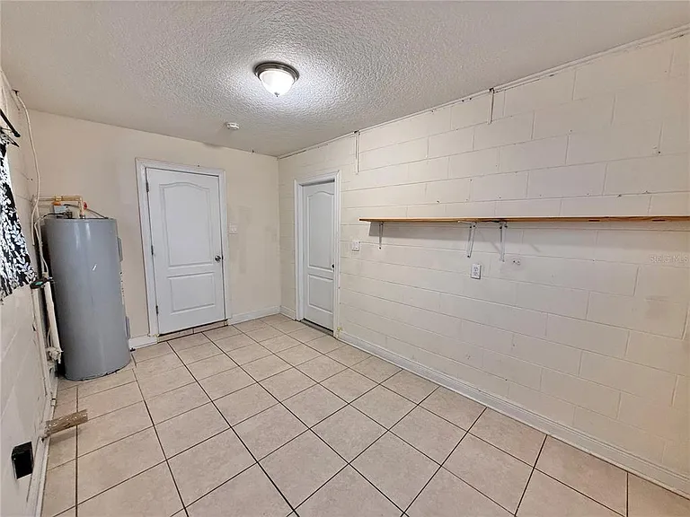 2810 Flowertree Rd — Photo 21